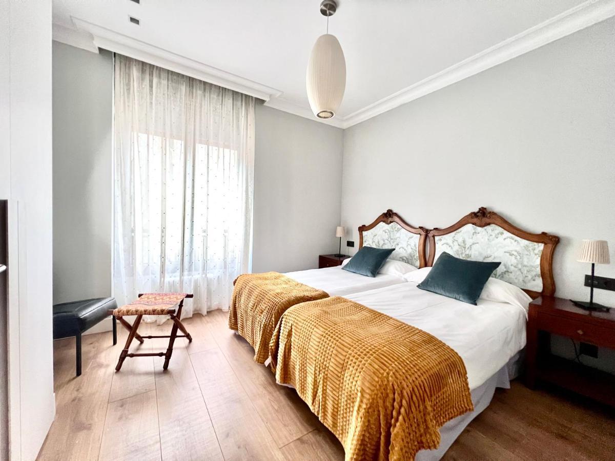 Housing Leon Gran Via Luxe Apartment Exterior photo